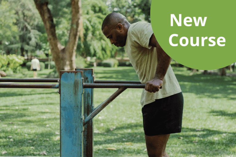 Man using outdoor gym. Photo: Pexels